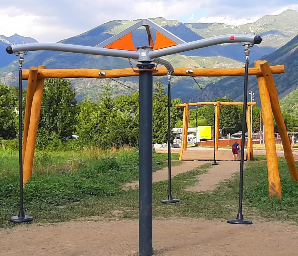 Bonic I Acollidor Triplex Amb Vistes Apartment Bohi Luaran gambar